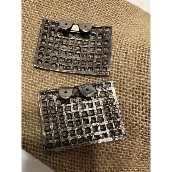 Musi Shoe Clips | Rectangle | Vintage Silver Tone Woven Mesh - Picture 4 of 7